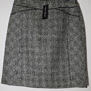 White House Black Market Monochrome Tweed Pencil Skirt